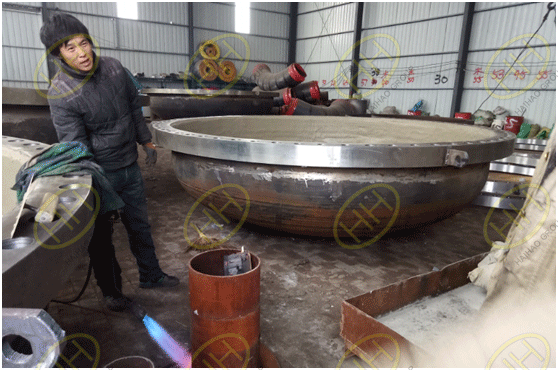 Natural drying the cement lining of big size pipe spool/cap with flange
