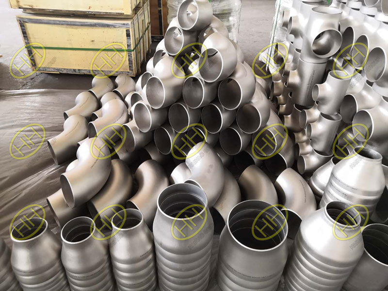 Stainless steel pipe fittings