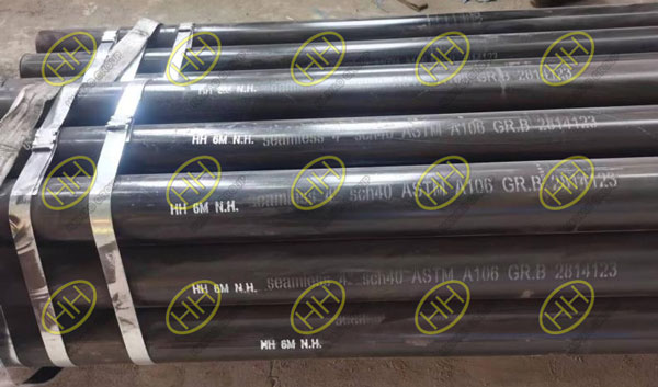ASTM A106 seamless steel pipes with premium black coating